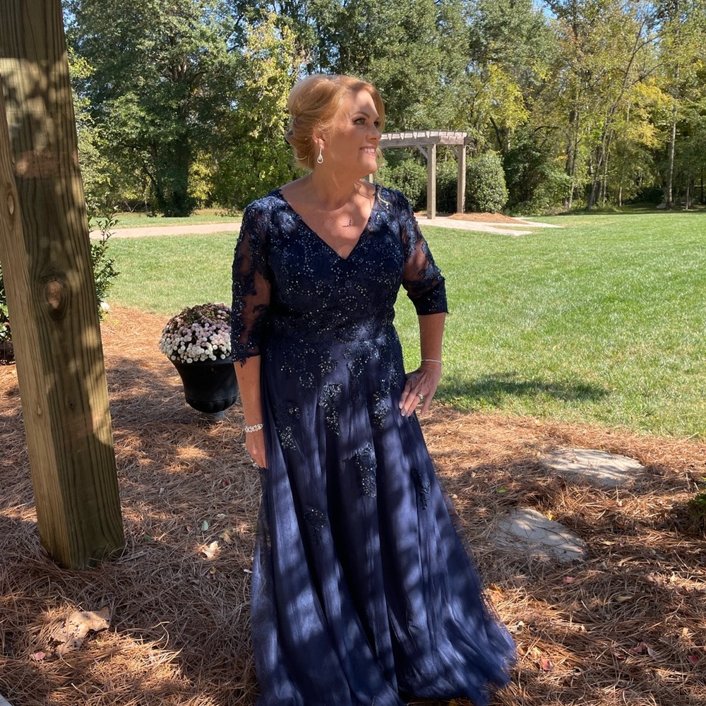 JJs House Midnight Blue Floral Lace Dress - Picture 15 of 15